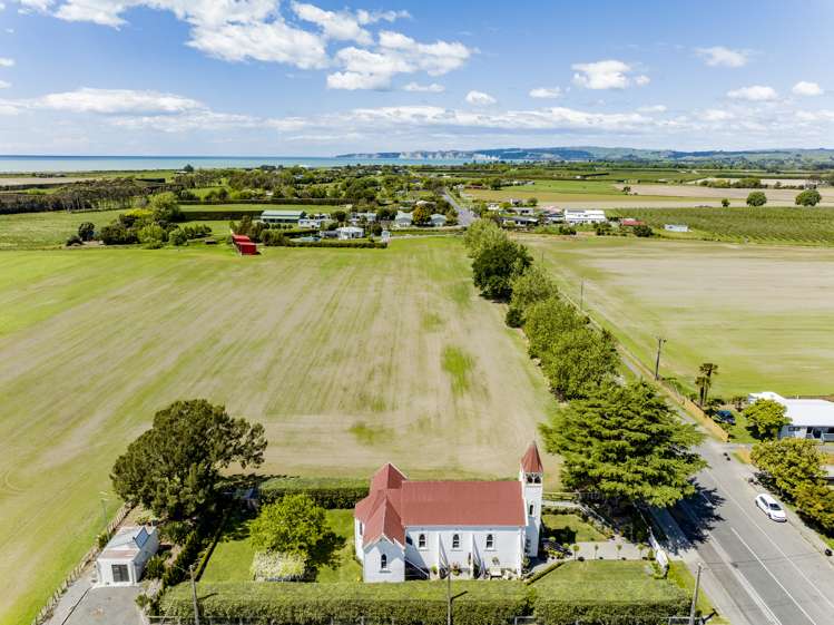 17 School Road Clive_24