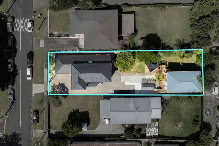 35 & 35A Fruitvale Road New Lynn_22