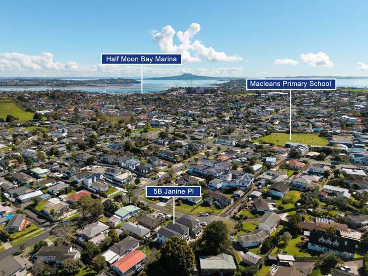 5B Janine Place Bucklands Beach_24
