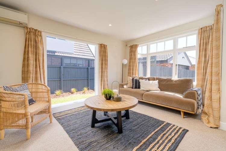 10 Albert Terrace St Martins_7