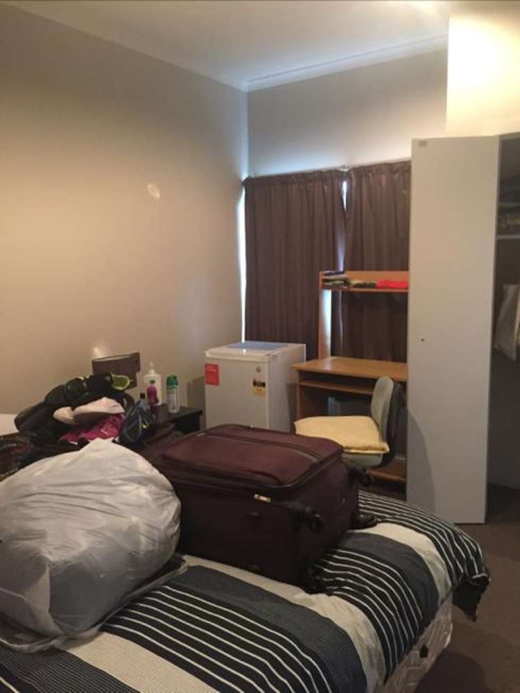 Room B/121C Tristram Street Callum Brae_1