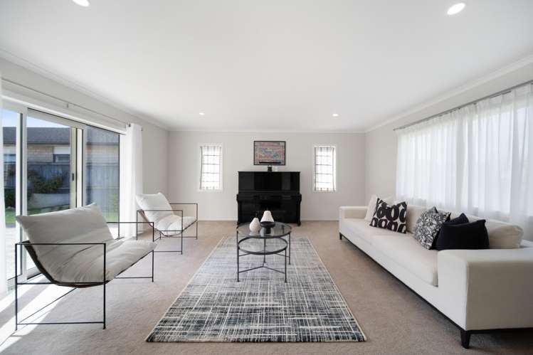 8 Canini Grove Karaka_14