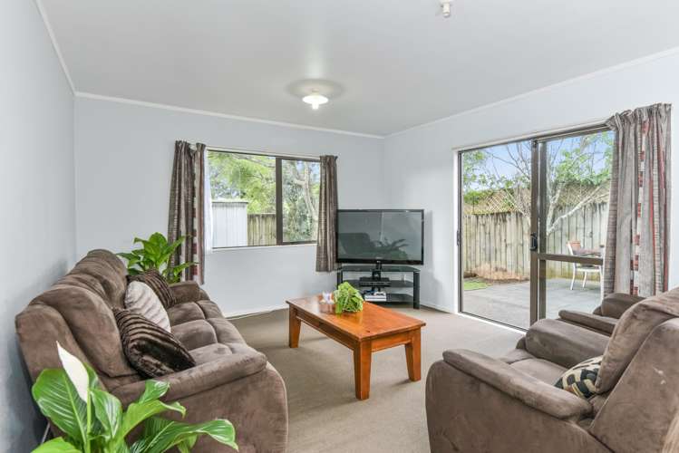 77 Pooks Road Ranui_7