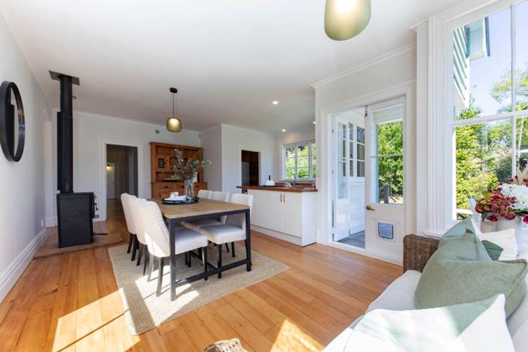 29 Landing Road Titirangi_5