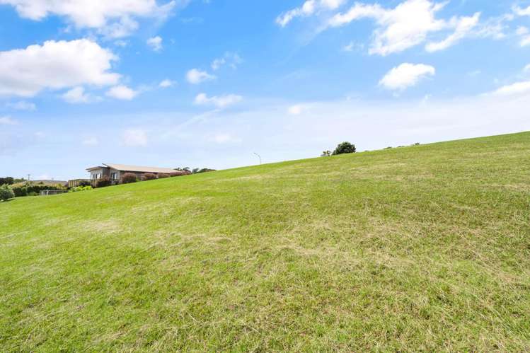 29 Dudley Crescent Cable Bay_6