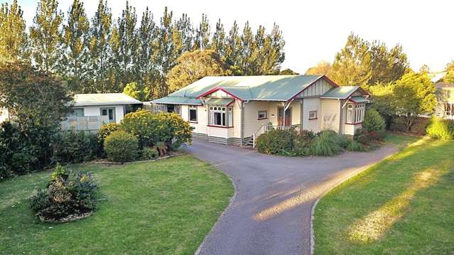 Country Charm Meets Modern Comfort