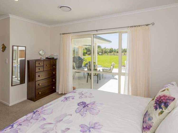 11 Ketemaringi Way Manakau_9