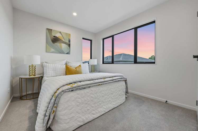 3B & 3C Towra Place Botany Downs_10