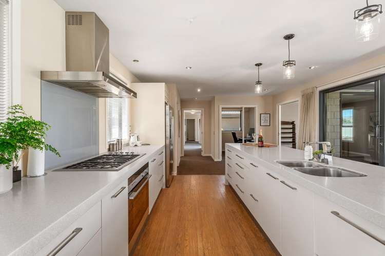 12 Ethereal Crescent Cromwell_11