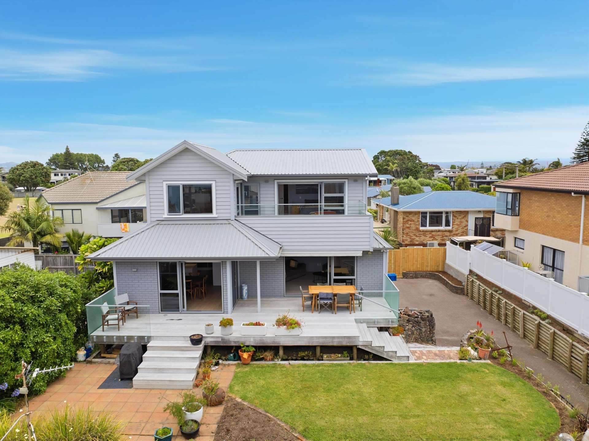 16 Oceanbeach Road Mt Maunganui_0