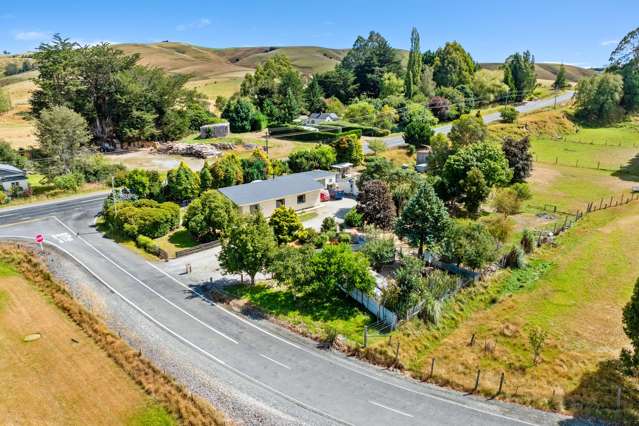 3 Lockharts Road Waitahuna_3
