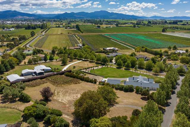 10 Dry Hills Rise Riverlands_2