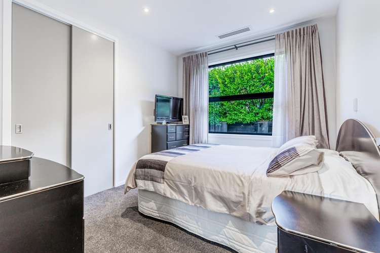 78 Riverhead Point Drive Riverhead_16