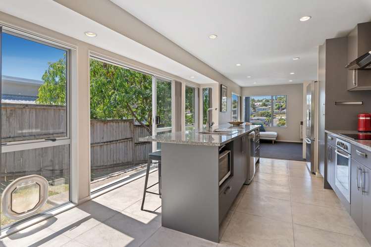 682C Beach Road Browns Bay_8