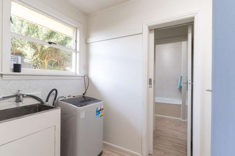 20 Kathleen Crescent Hornby_10