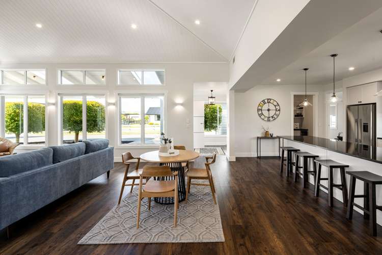 45 Alan Livingston Drive Cambridge_11