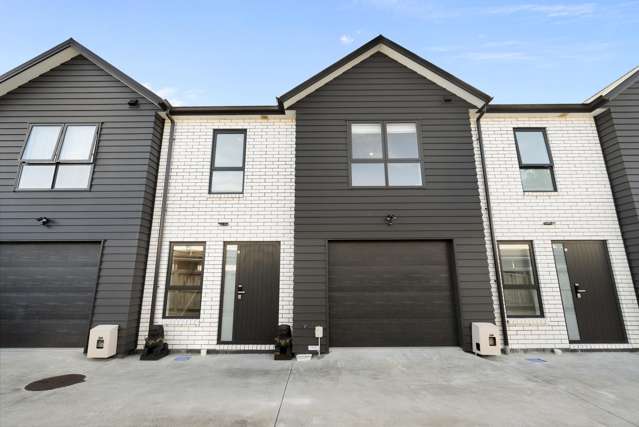 Modern Comfort & Easy Living in Enderley