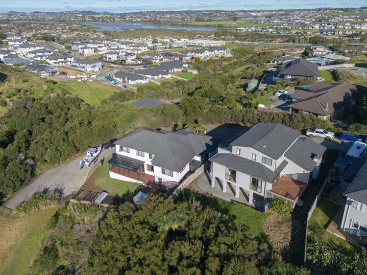 11 Taraire Place Orewa_35