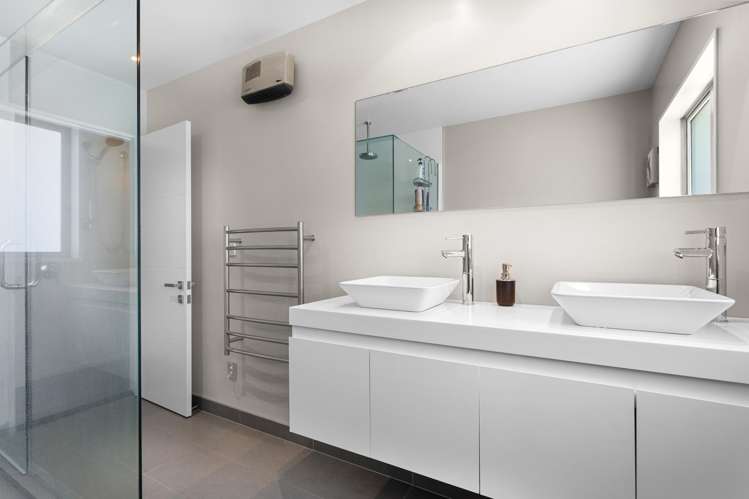 7 John Leith Place Leithfield_18