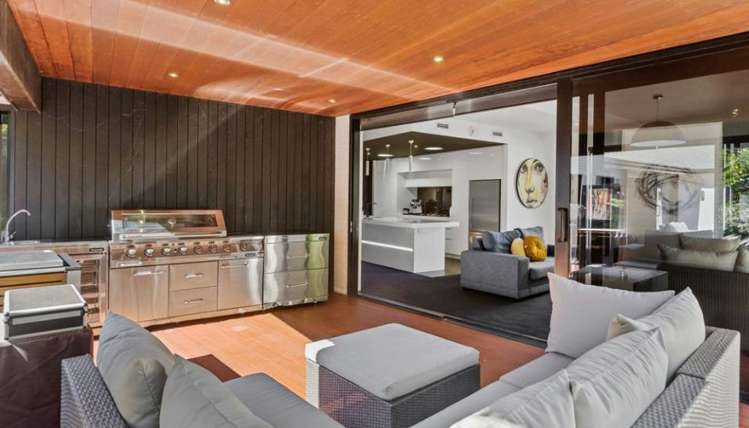 14 Brooklands Road Brooklands_19