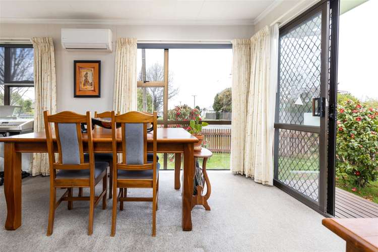 15 Mowat Street Springlands_8