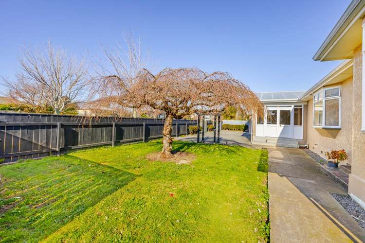 805 Park Road South Akina_3