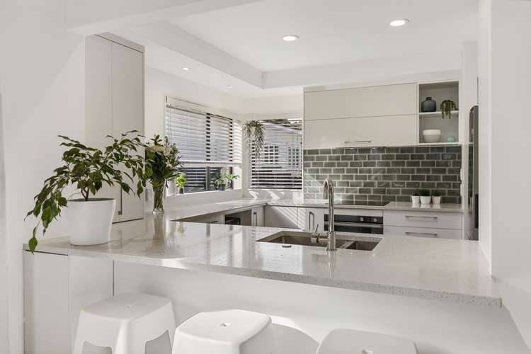 2/15 Queensway Three Kings_5