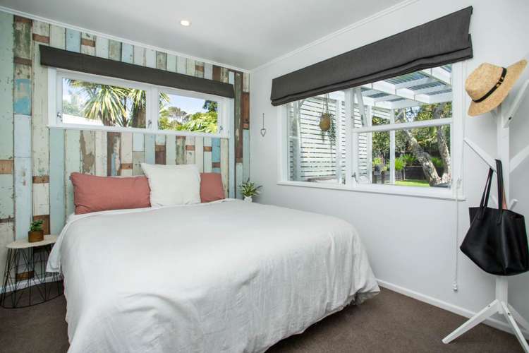4 Judith Place Titirangi_14