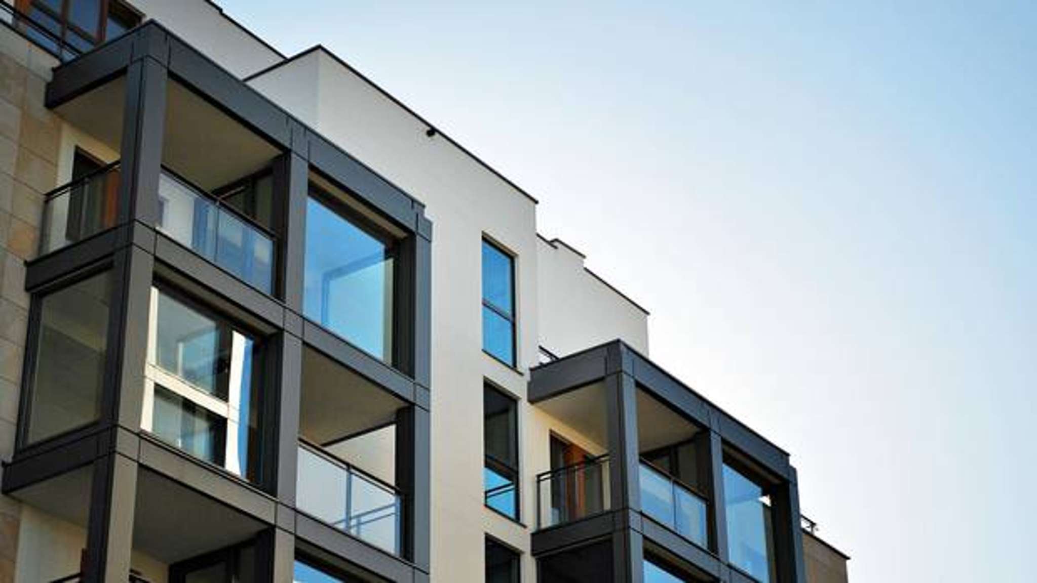 Apartment developments drive lift in building consents