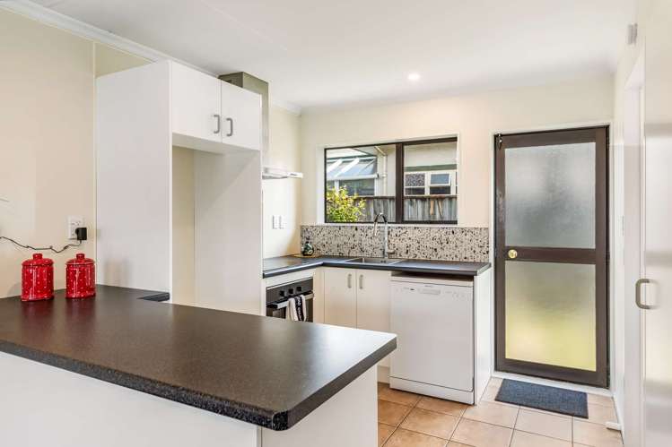 24a Rangitira Avenue Palmerston North Central_2