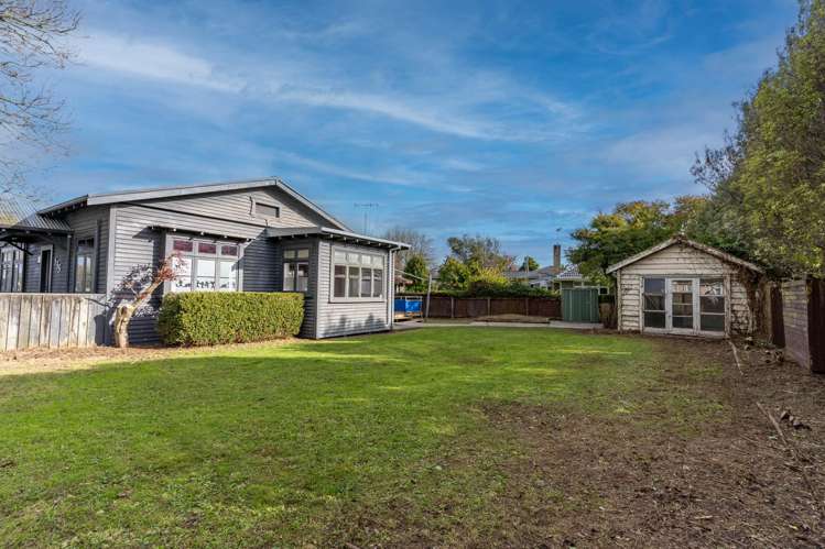 135 Peachgrove Road Hamilton East_14