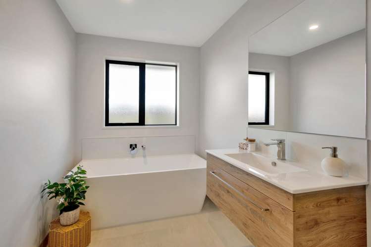 10 Chudleigh Drive Lincoln_19