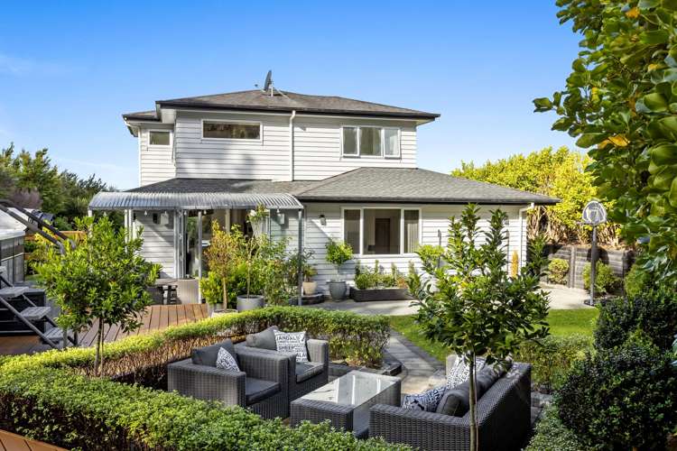 8 Somerset Place Stanmore Bay_15