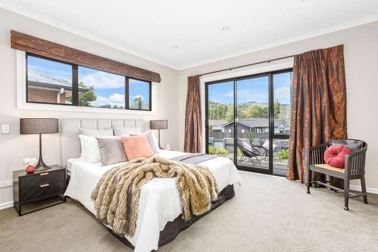 9 Cottle Heath Close Manor Park_13