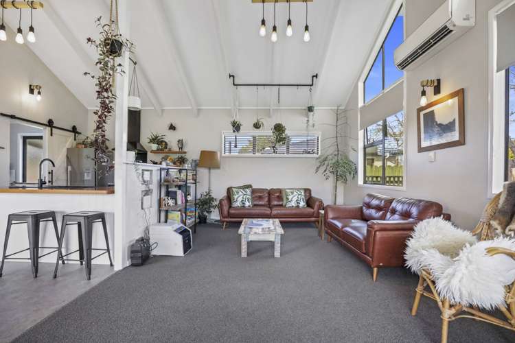 11 Nelvin Avenue Manunui_4