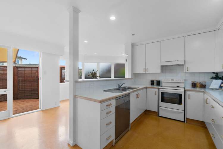 95 Ocean View Road Hillcrest_15