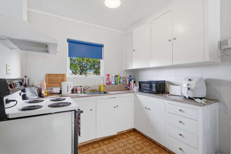 1-4/158 Crinan Street Appleby_9