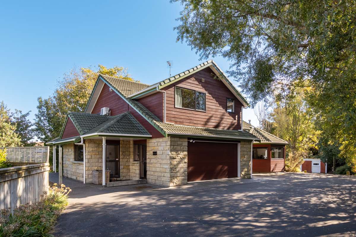 Houses for sale in Paraparaumu Beach, Kapiti Coast