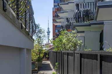 2F/30 Randolph Street_2