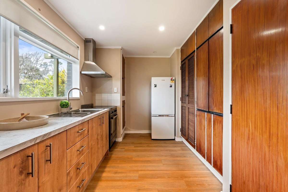 54 Burgess Road_1