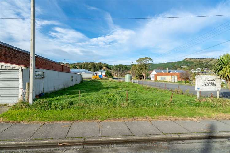 20 Water Street Kaitangata_48