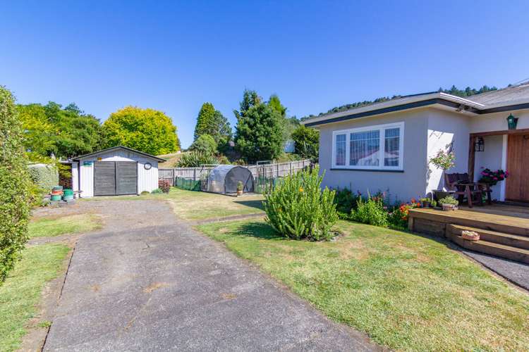 15 Paraone Street Taumarunui_20