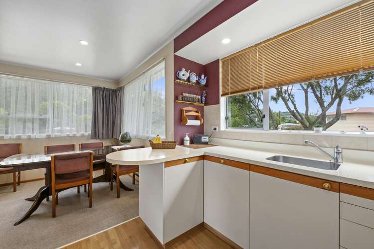 19 Haylock Grove Totara Park_8