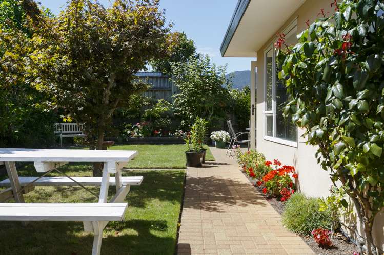 8 Balmoral Drive Hilltop_21