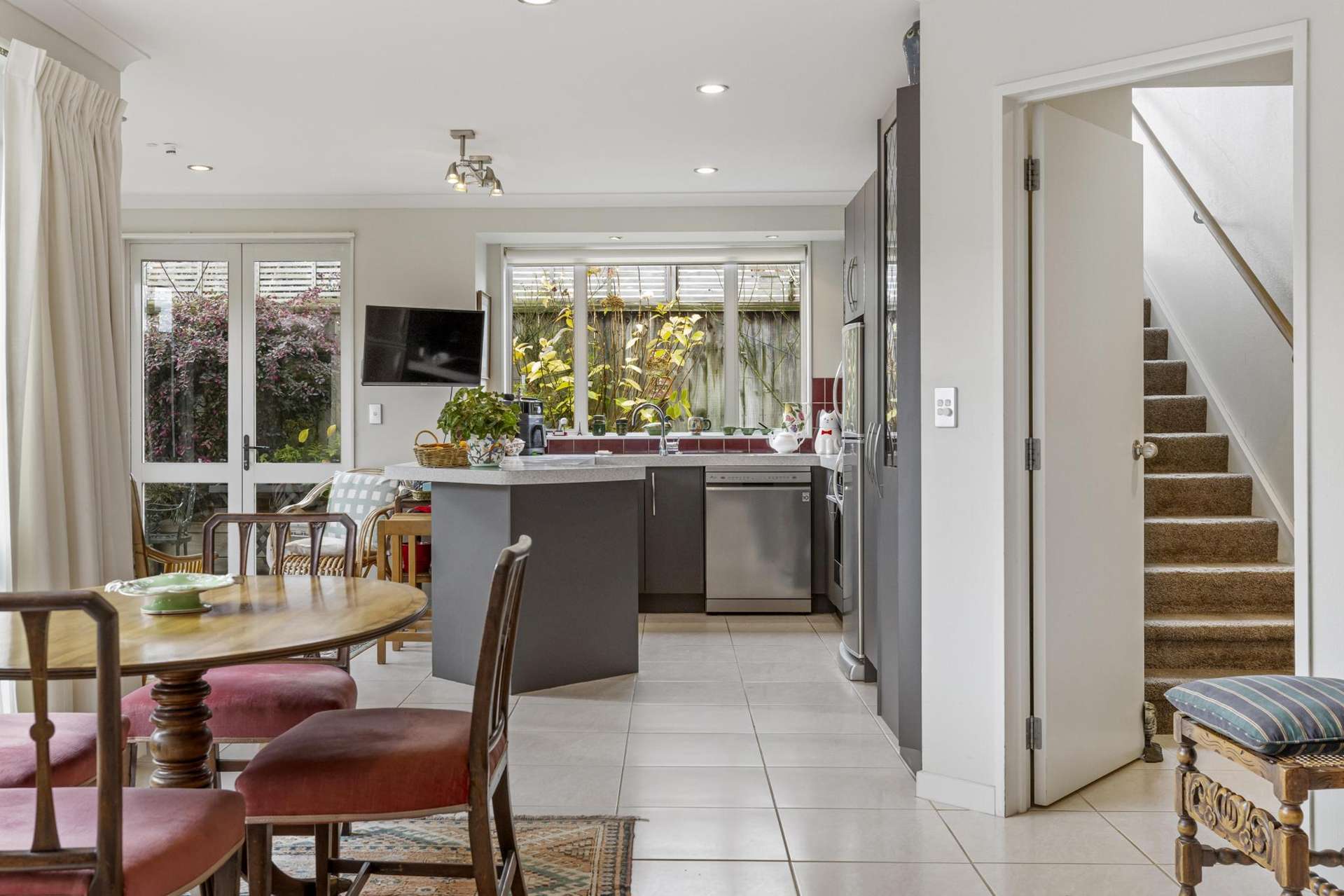 12a Gradwell Place Two Mile Bay_0