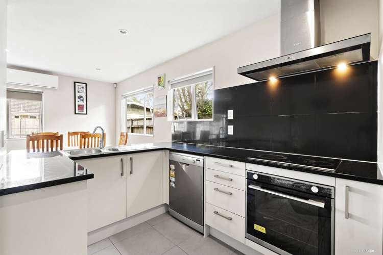 1/45a Swanson Road Henderson_6