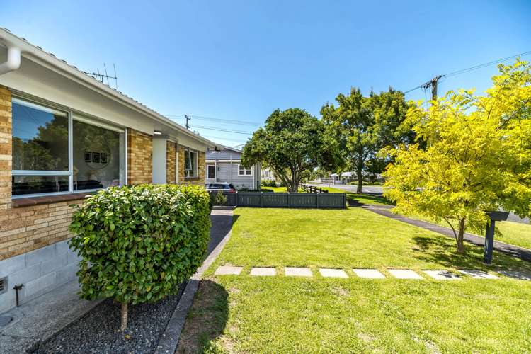 1b Karaka Street New Lynn_12