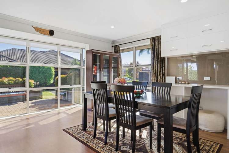 11 Elwyn Close Flat Bush_25