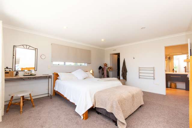 6 Wellwood Terrace Te Awanga_2