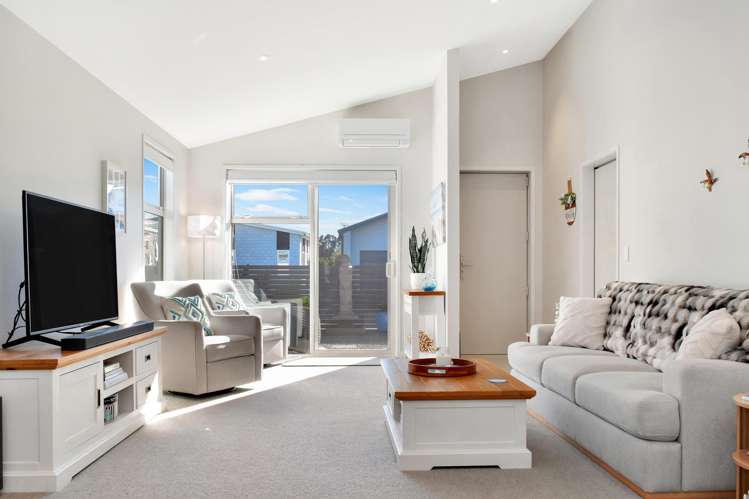 37 Saint Pauls Drive Brookfield_6